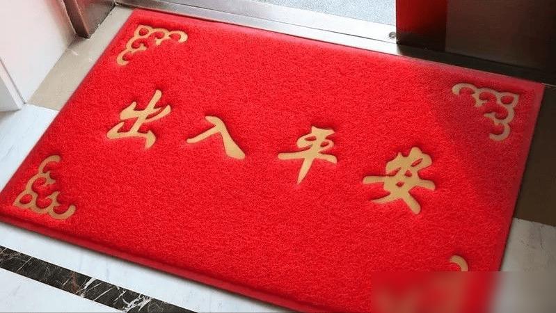传统脚垫缺点_硅藻泥缺点大揭秘材料_硅藻泥地垫优点