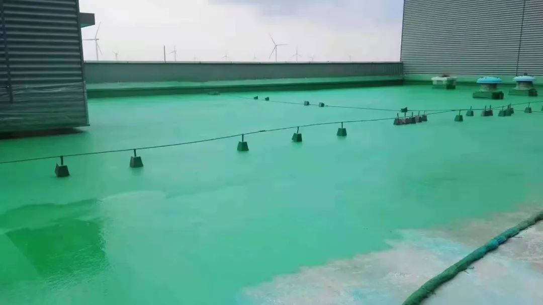 聚脲防水材料性能优势_聚脲与传统防水材料对比分析_防水涂料和防水卷材的区别