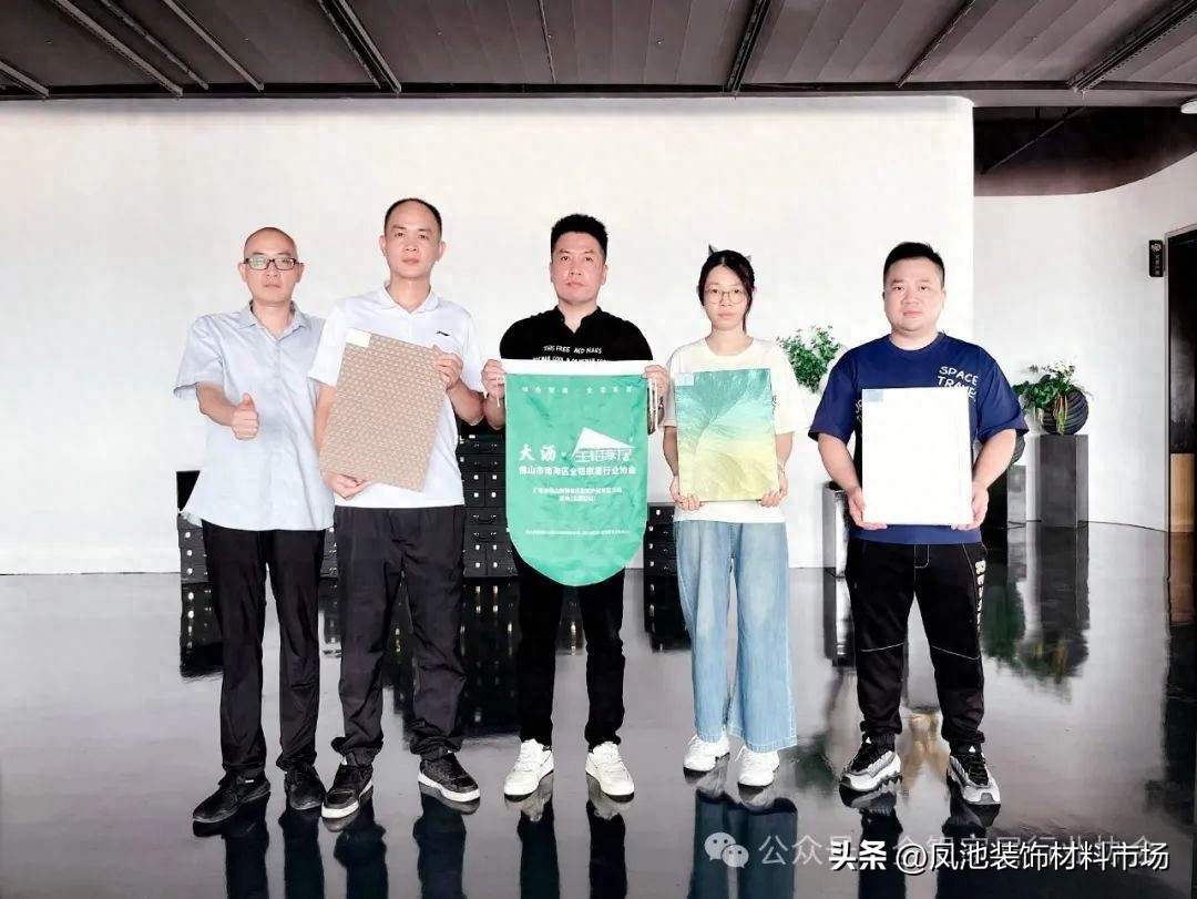 全铝家居水漆艺术柜门_家具油漆颜色大全_水漆铝作定制柜门