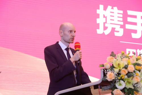 巴德士净味环保墙面漆_德国巴斯夫合作研发_巴德士抗菌内墙水漆
